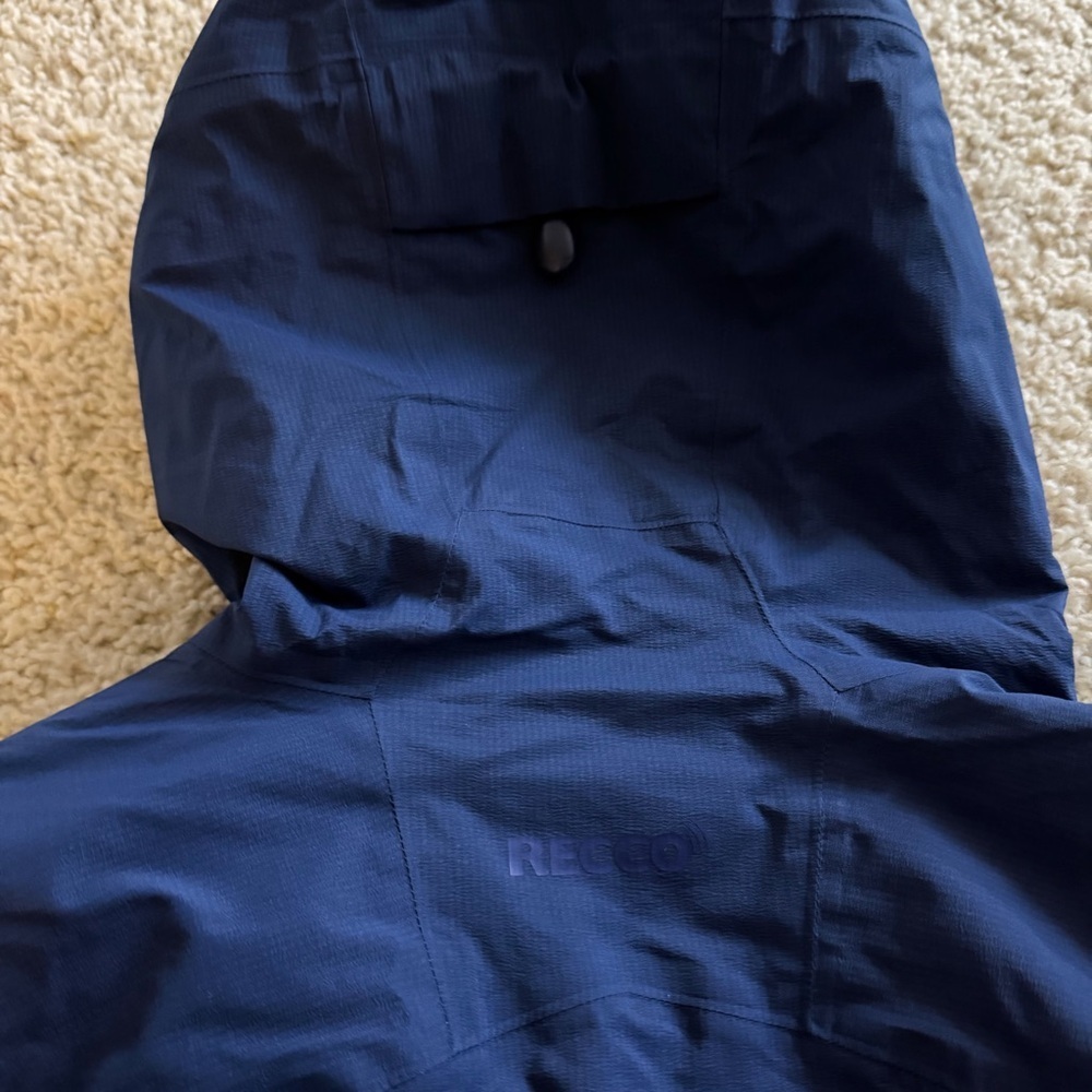 Patagonia Calcite Women's Jacket in Classic Navy - Picture 7 of 7
